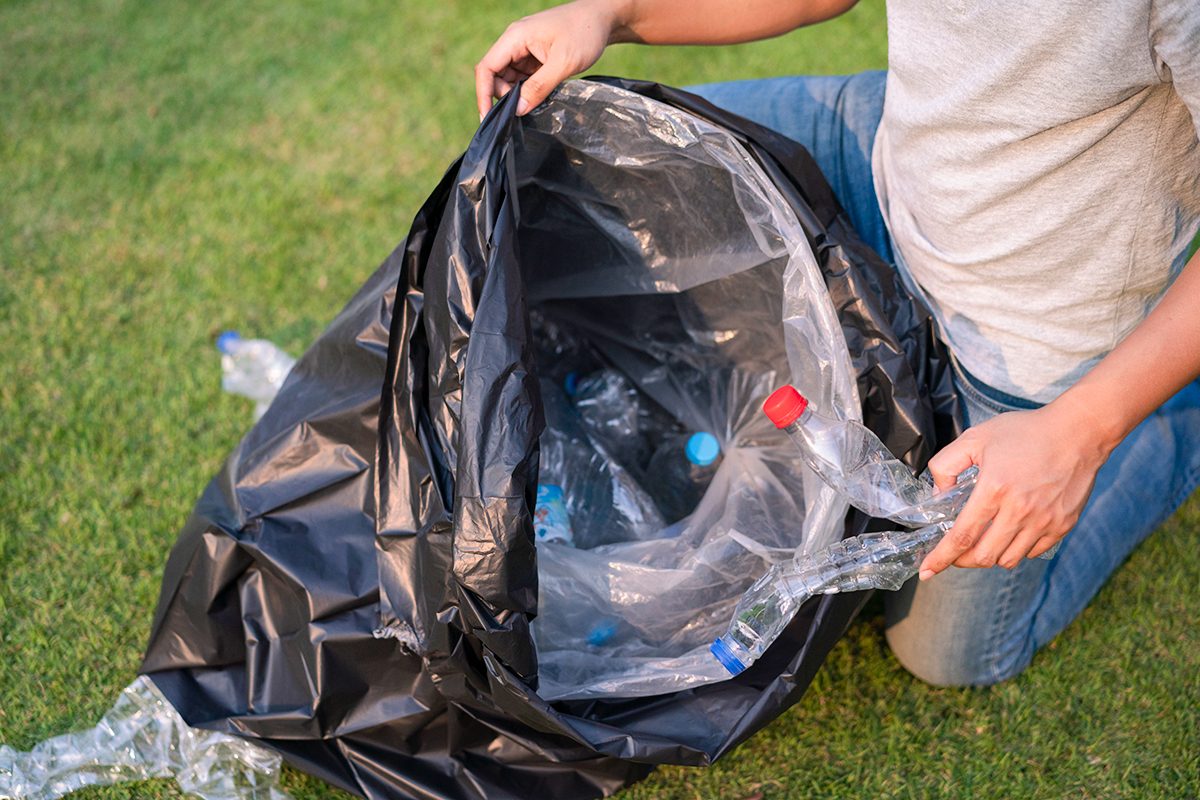 14 Ways To Eliminate Garbage Can Odors Gettyimages 1297947844