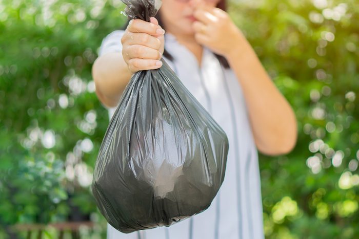14 Ways To Eliminate Garbage Can Odors Gettyimages 1753975020