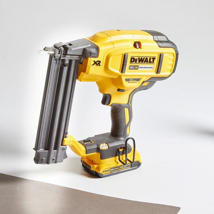 Dewalt 18 Gauge Brad Nailer Fh18may 586 51 025