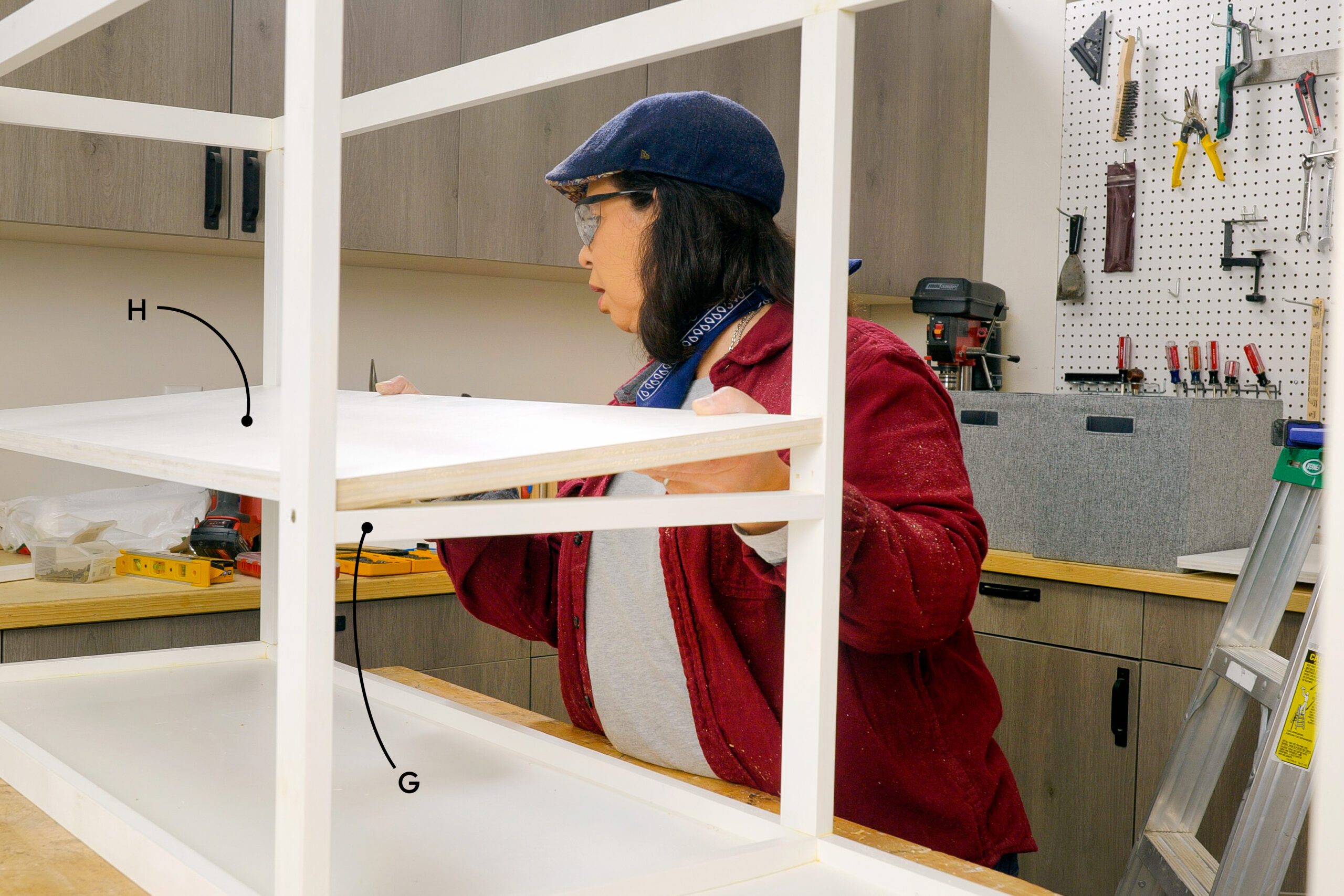 Install the middle shelf