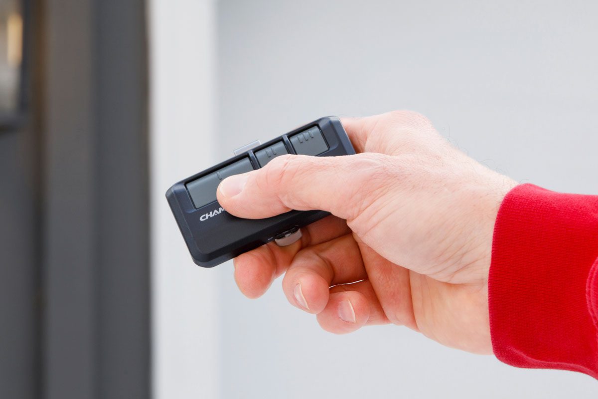 Automatic Garage Door Safety Controller