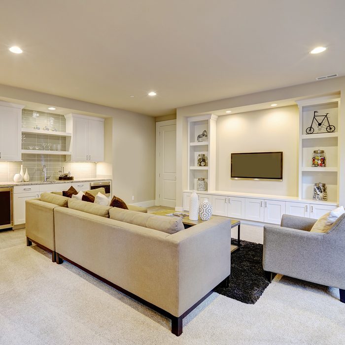 Things To Do When Planning To Sell Your Home Gettyimages 876867852