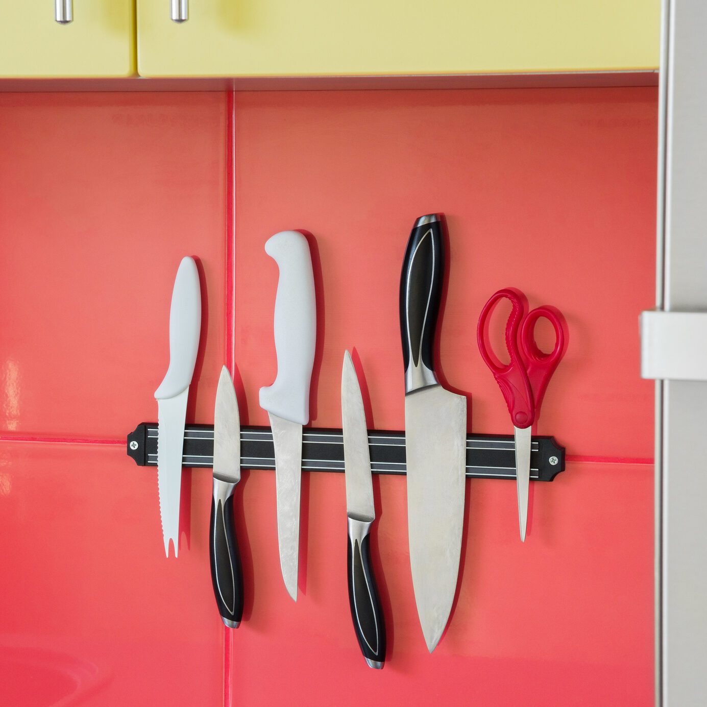 Knife magnet in a kitchen