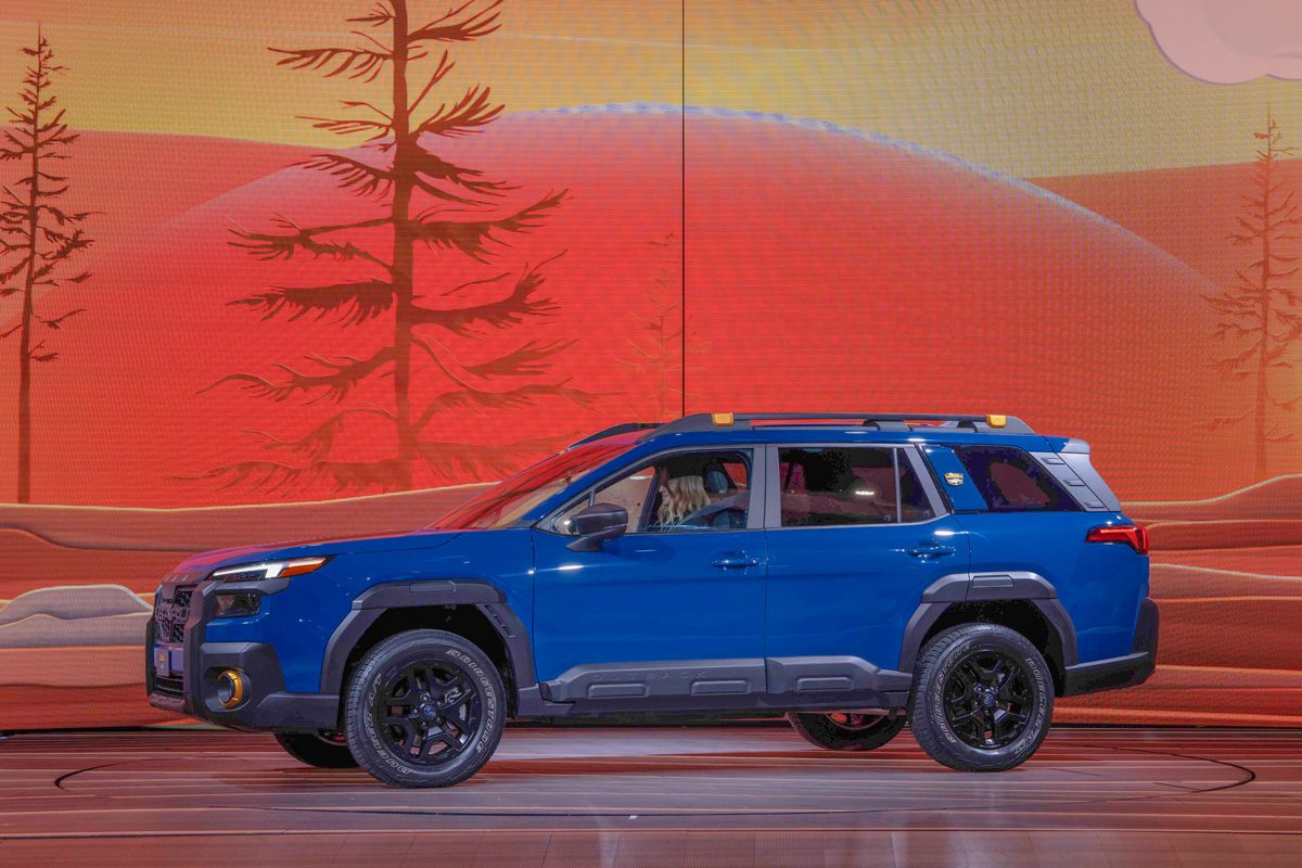 New Subaru Outbacks Have a Ruler In Their Taillights — Is It Actually Useful?