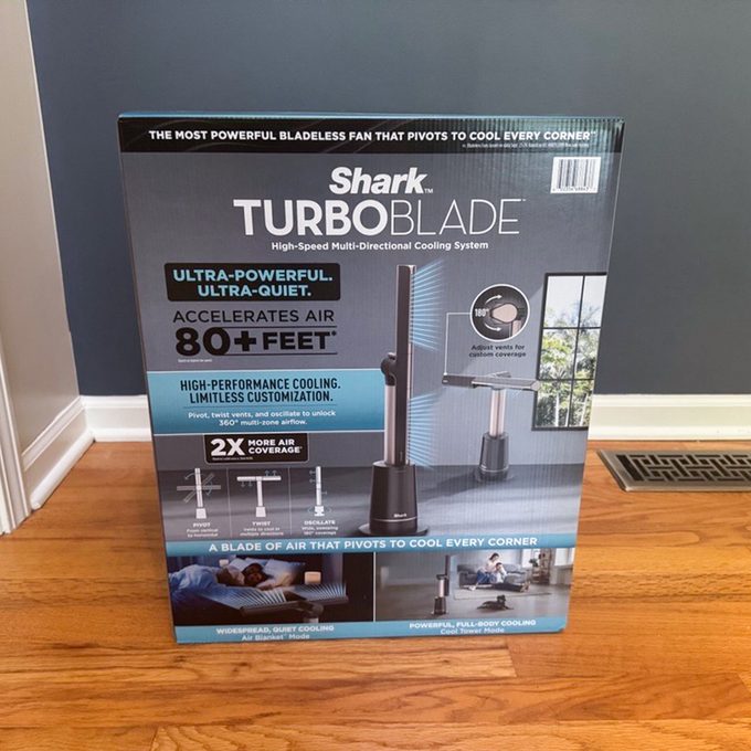 Fhma25 Shark Turboblade Fan Mary Henn 01 Ssedit