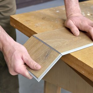 4 Easy Ways To Cut Vinyl Plank Flooring