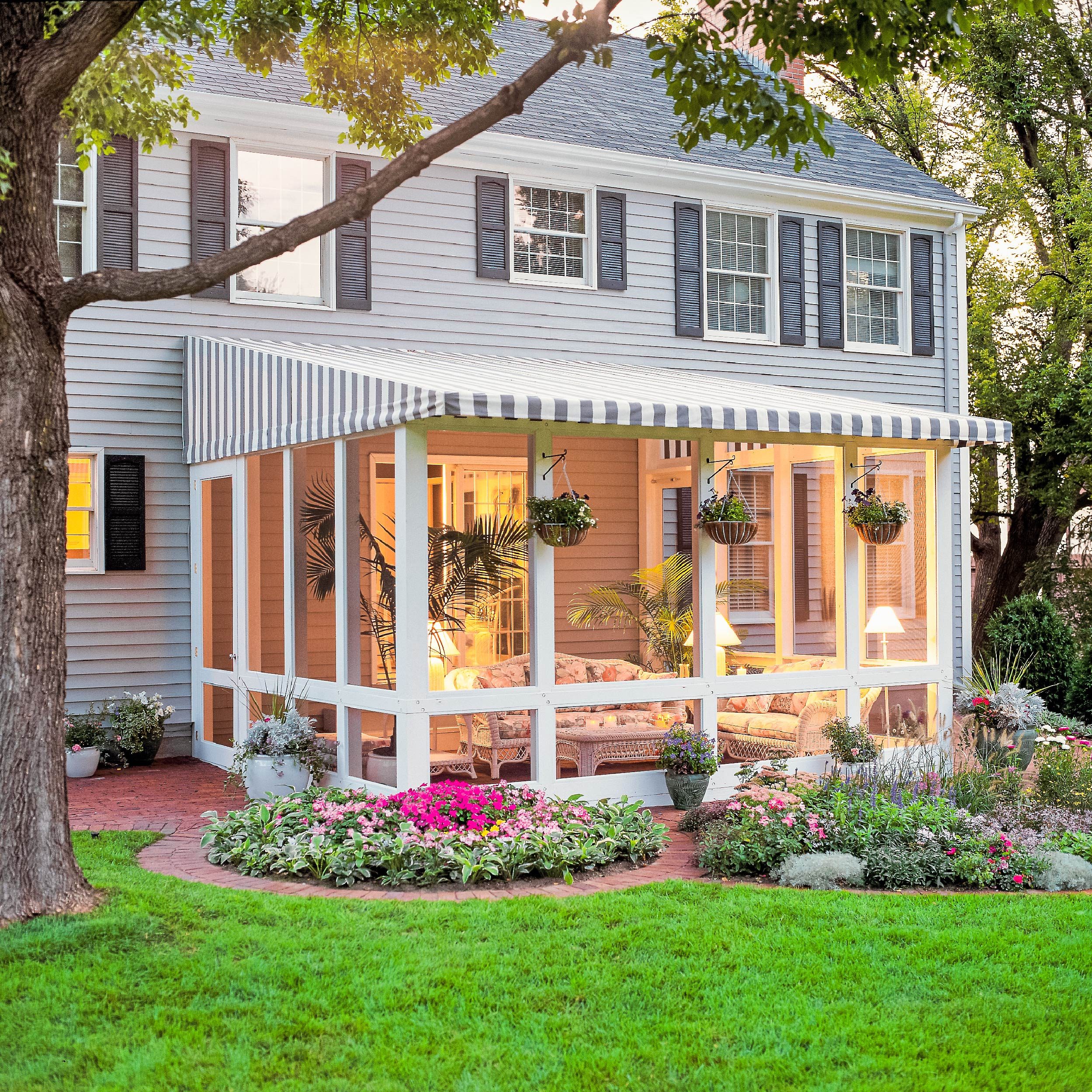 How to Build a Screened-In Patio