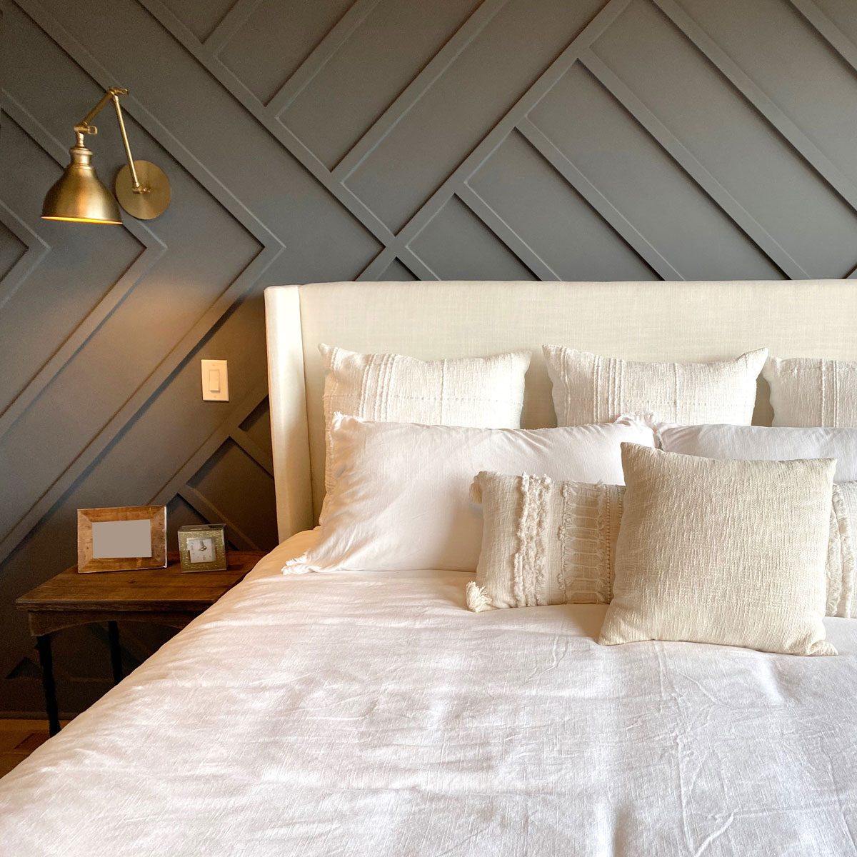 Add Character To Your Home With These 10 Modern Wall Trim Ideas