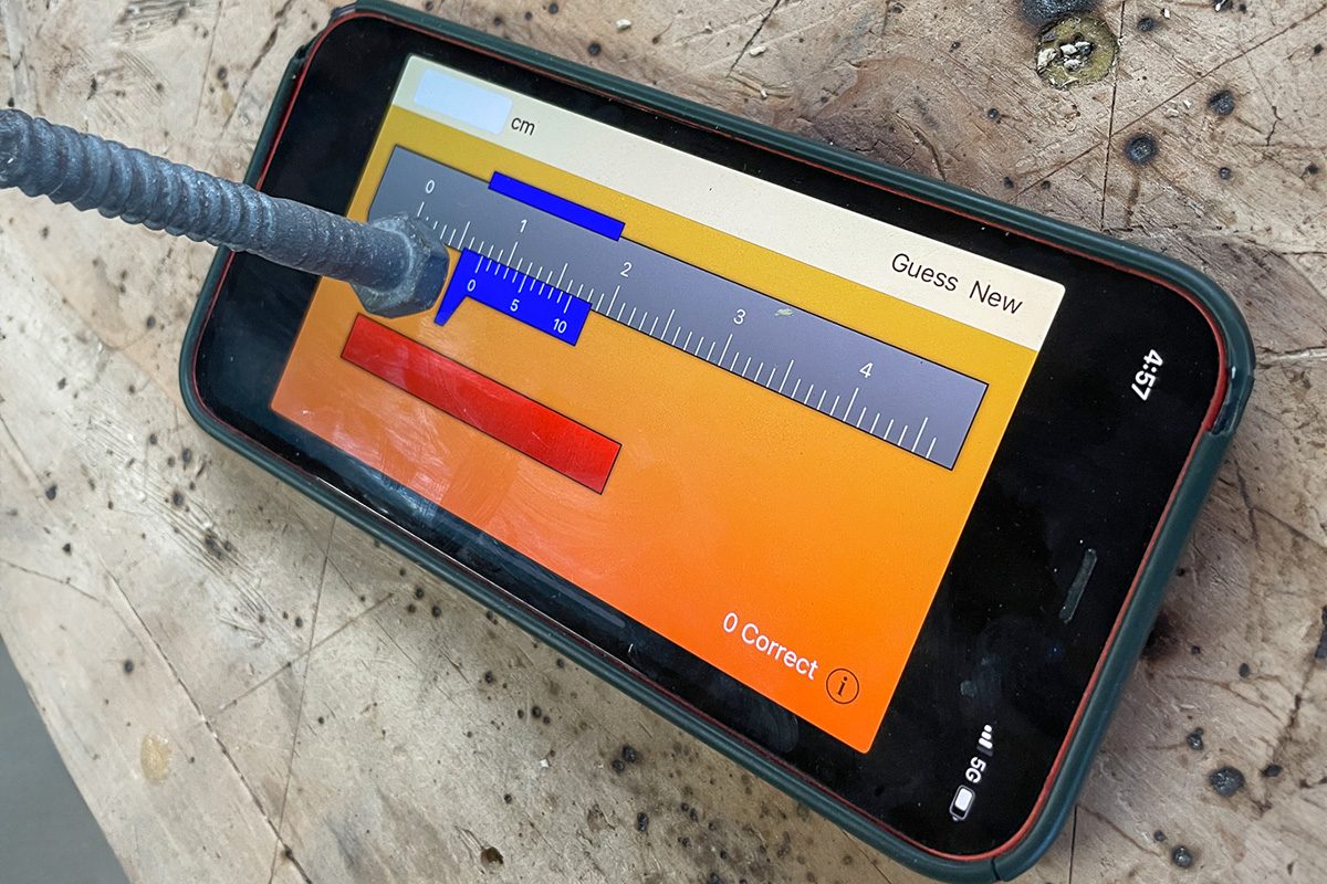 Calliper app in a cell phone