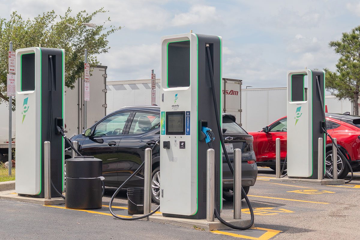 Study Links EV Charger Fans to Air Pollution
