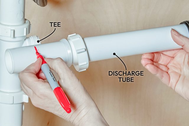 A Step By Step Guide To Installing And Replacing A Garbage Disposal