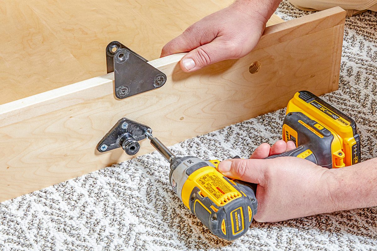 How To Build A Murphy Bed That Easily Transforms Into A Desk