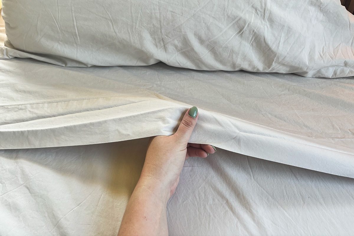 Fhma25 Silk & Amp Snow Nicole Doster 02 Ssedit