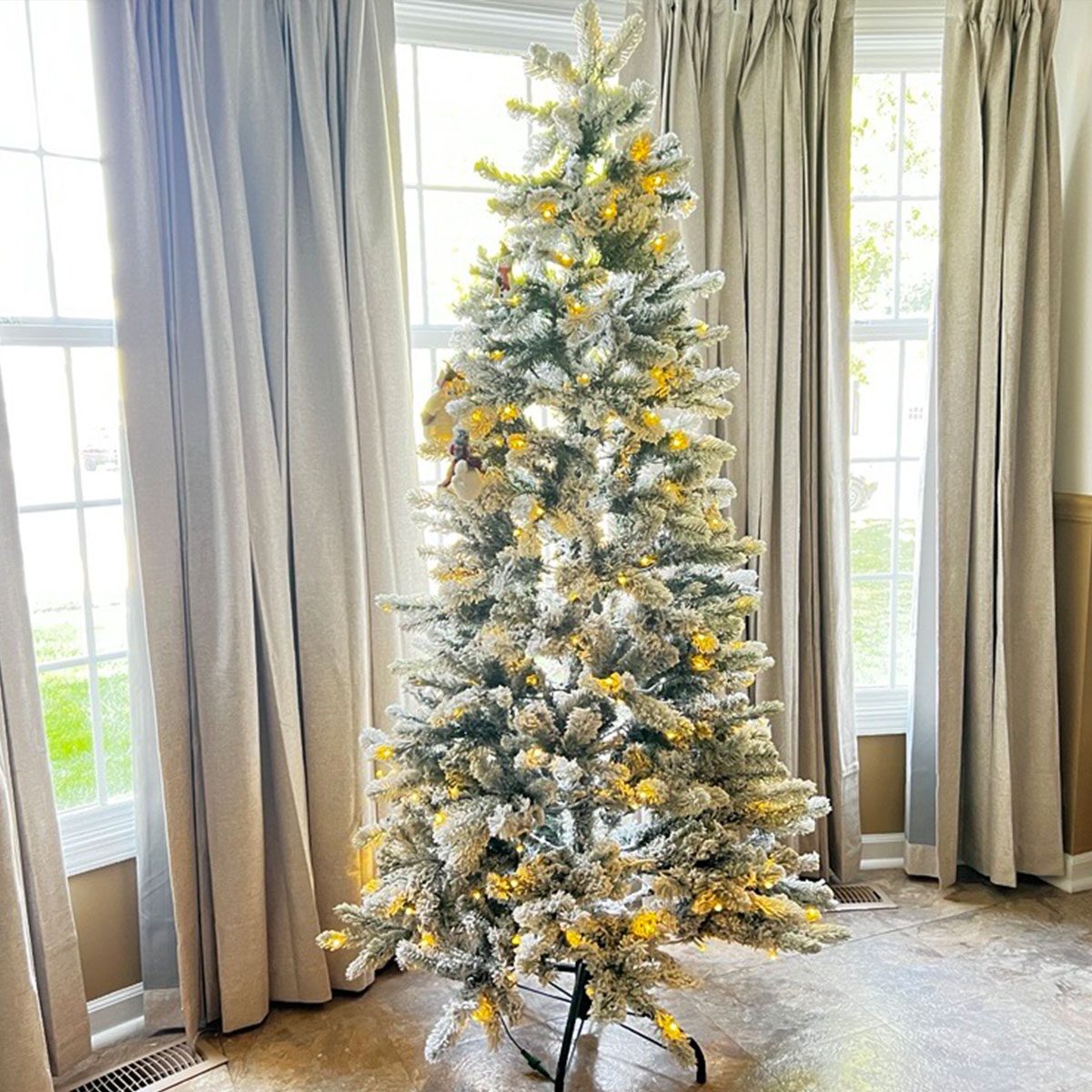 Best Artificial Christmas Trees King Of Christmas King Flock Slim