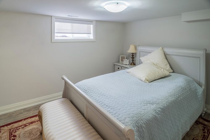 How To Convert Any Room Into A Guest Bedroom For The Holidays Gettyimages 926803330 A